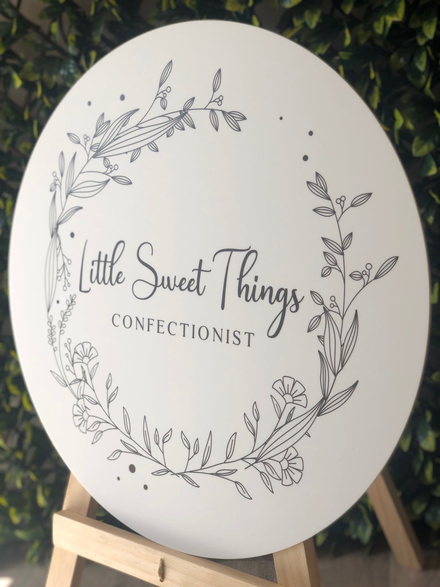 Custom printed round business sign